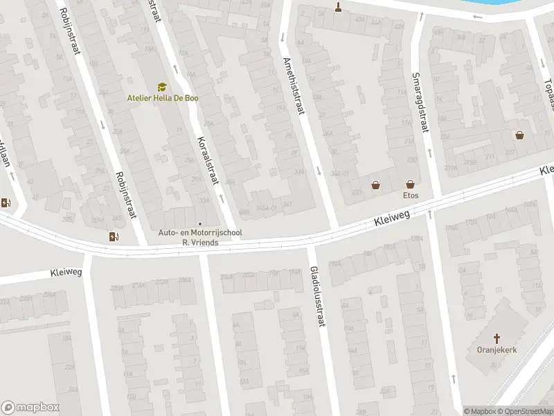 Ambulance met gepaste spoed naar de Kleiweg in Rotterdam