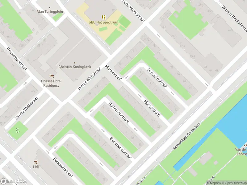 Ambulance met gepaste spoed naar de Morsestraat in Amsterdam