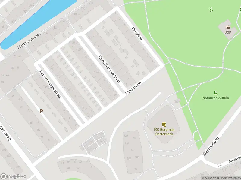 Brandweer met gepaste spoed naar de Tjerk Bolhuisstraat in Groningen