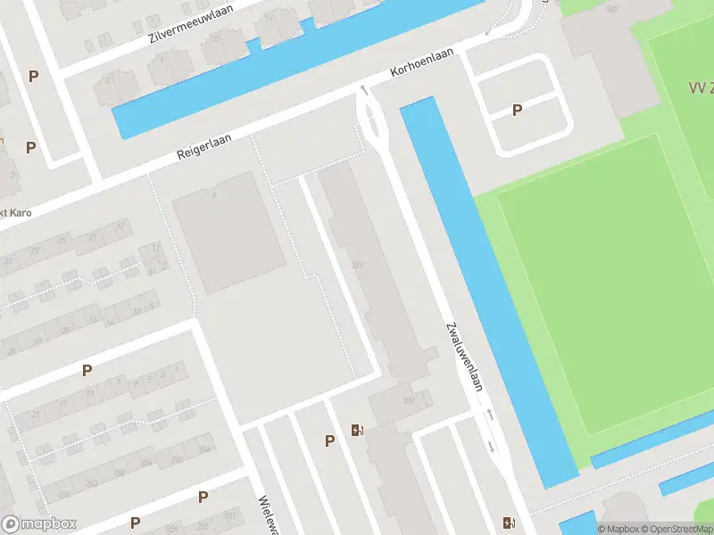 Ambulance met grote spoed naar de Zwaluwenlaan in Vlaardingen