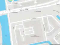 Ambulance met grote spoed naar de Leidsedreef in Leiderdorp