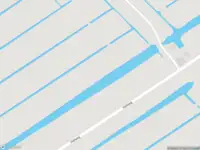 Ambulance met gepaste spoed naar de Hofweg in Rotterdam