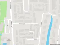 Ambulance met grote spoed naar de Gravensingel in Dordrecht