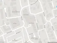 Politie naar de Almeloseweg in Vriezenveen vanwege aanrijding met letsel