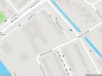 Ambulance met grote spoed naar de Blijvenburgstraat in Rotterdam