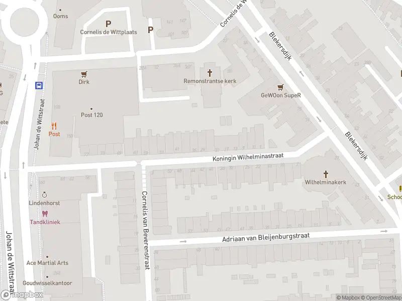 Ambulance met gepaste spoed naar de Koningin Wilhelminastraat in Dordrecht