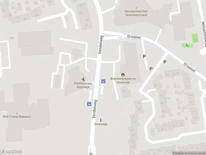 Politie naar de Vendelweg in Steenwijk vanwege aanrijding met letsel