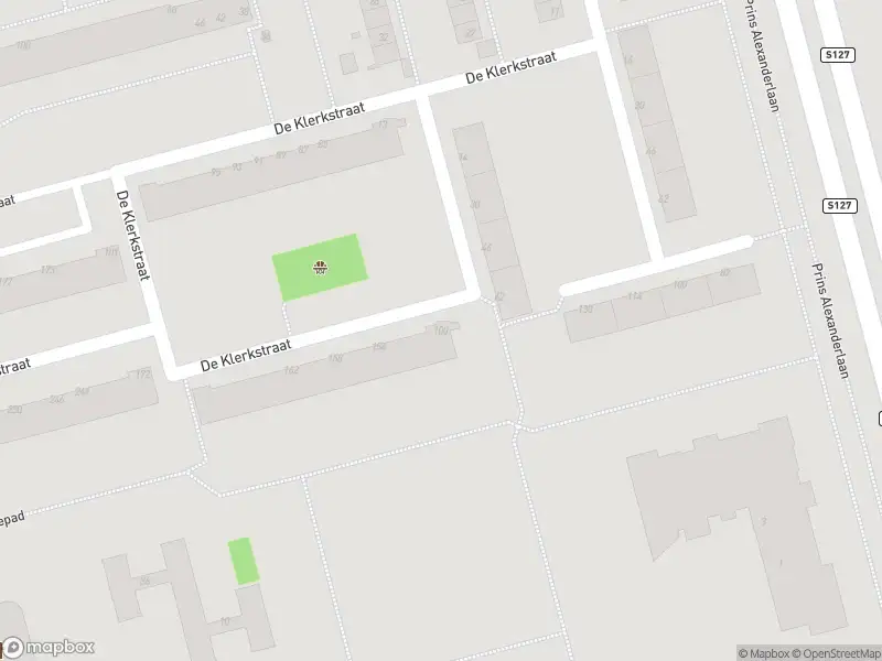 Ambulance met gepaste spoed naar de De Klerkstraat in Rotterdam