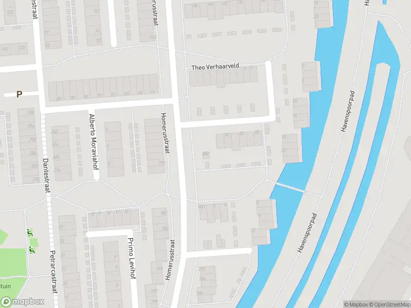 Ambulance met grote spoed naar de Chris van Abkoudehof in Rotterdam