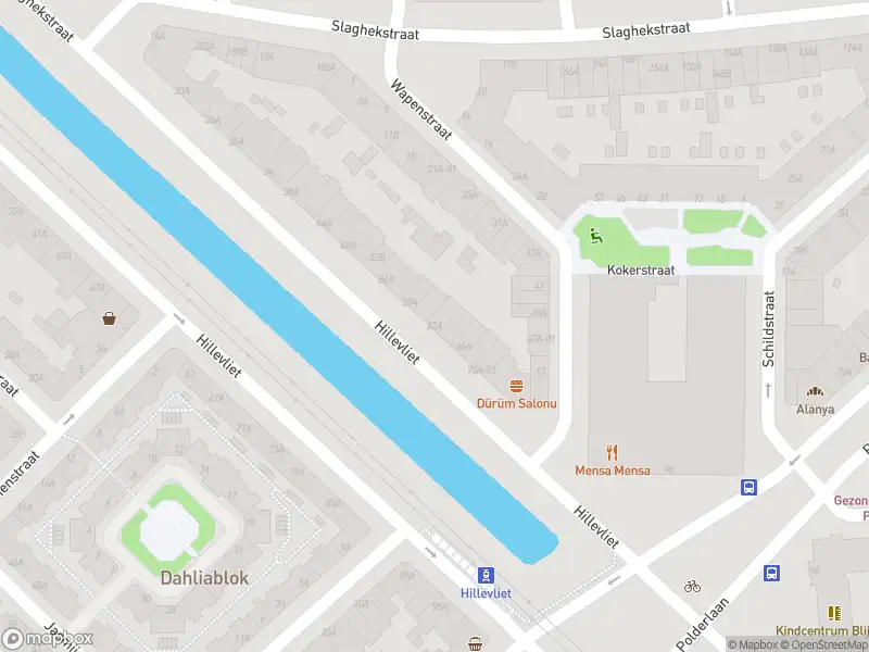 Ambulance met grote spoed naar de Hillevliet in Rotterdam