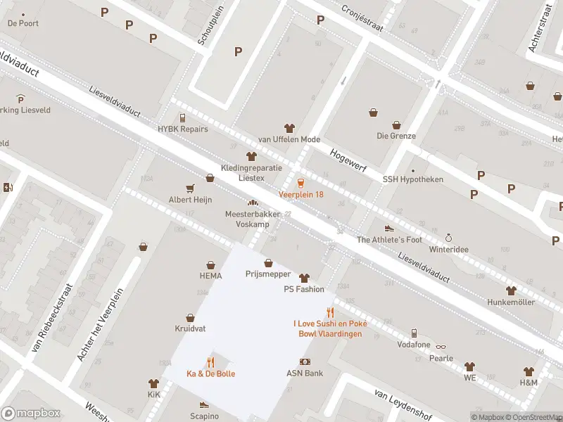 Ambulance met gepaste spoed naar de Liesveldviaduct in Vlaardingen