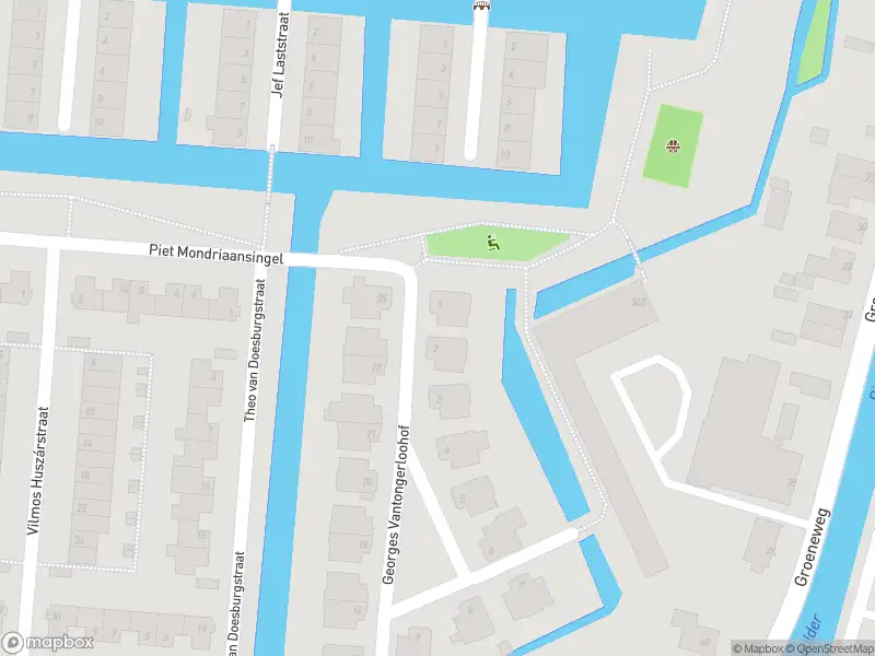 Ambulance met grote spoed naar de Georges Vantongerloohof in Rotterdam