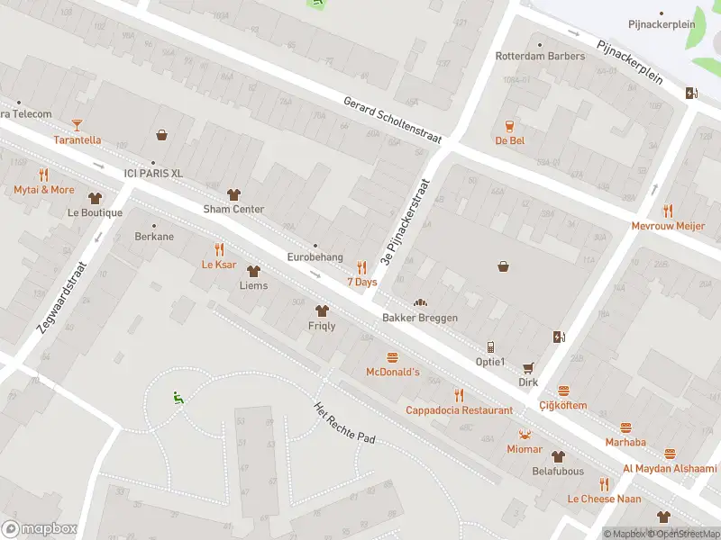 Ambulance met grote spoed naar de Zwart Janstraat in Rotterdam