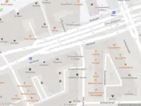 Ambulance met grote spoed naar de Westblaak in Rotterdam