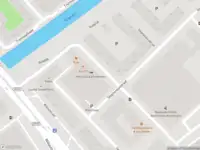 Ambulance met grote spoed naar de Eerste Ringdijkstraat in Amsterdam