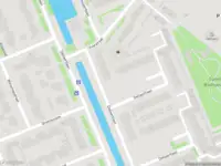 Ambulance en brandweer met grote spoed naar de Egelantierstraat in Badhoevedorp