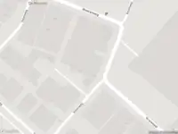 Ambulance en brandweer met gepaste spoed naar de Venenweg in Zwanenburg vanwege afgaan automatisch brandalarm