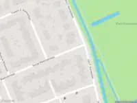 Ambulance met grote spoed naar de George Washingtonlaan in Rijswijk