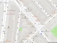 Ambulance met grote spoed naar de Pretorialaan in Rotterdam