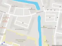 Ambulance met grote spoed naar de Wijnkoperstraat in Gorinchem