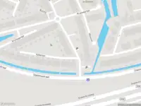 Ambulance met grote spoed naar de Nachtwaker in Rhoon