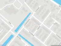 Ambulance met grote spoed naar de Zonnebloemstraat in Badhoevedorp