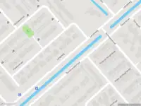 Politie met grote spoed naar de Molenstraat in Fijnaart vanwege letsel