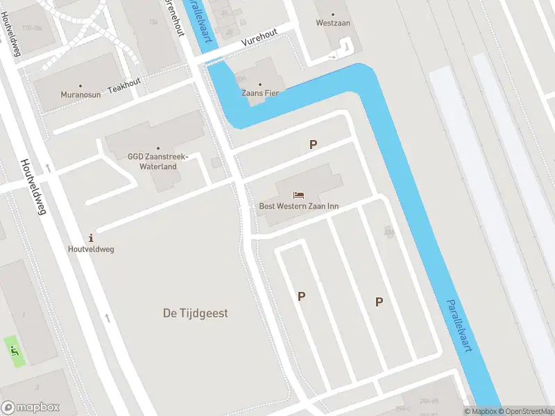 Ambulance met gepaste spoed naar de Grenehout in Zaandam