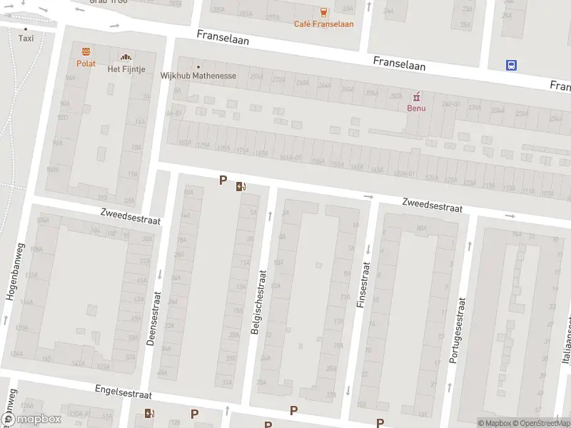 Ambulance met grote spoed naar de Belgischestraat in Rotterdam