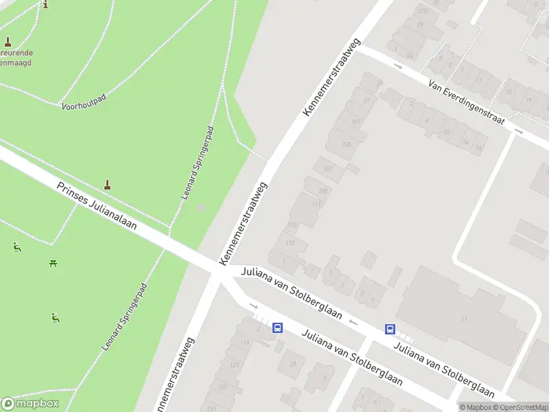 Ambulance met gepaste spoed naar de Westerweg in Alkmaar