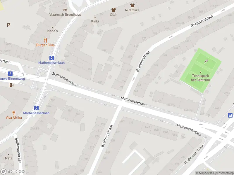 Ambulance met grote spoed naar de Mathenesserlaan in Rotterdam