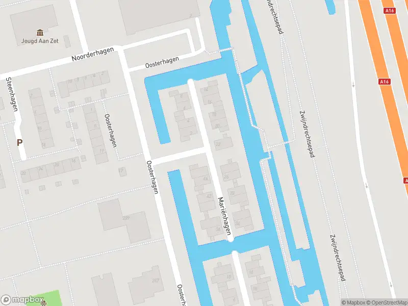 Ambulance met grote spoed naar de Mariënhagen in Rotterdam