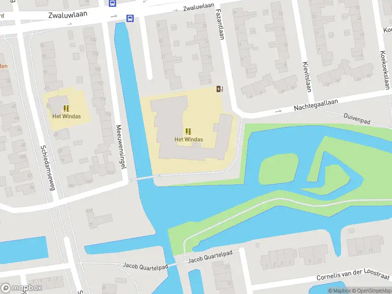 Ambulance met gepaste spoed naar de Nachtegaallaan in Schiedam