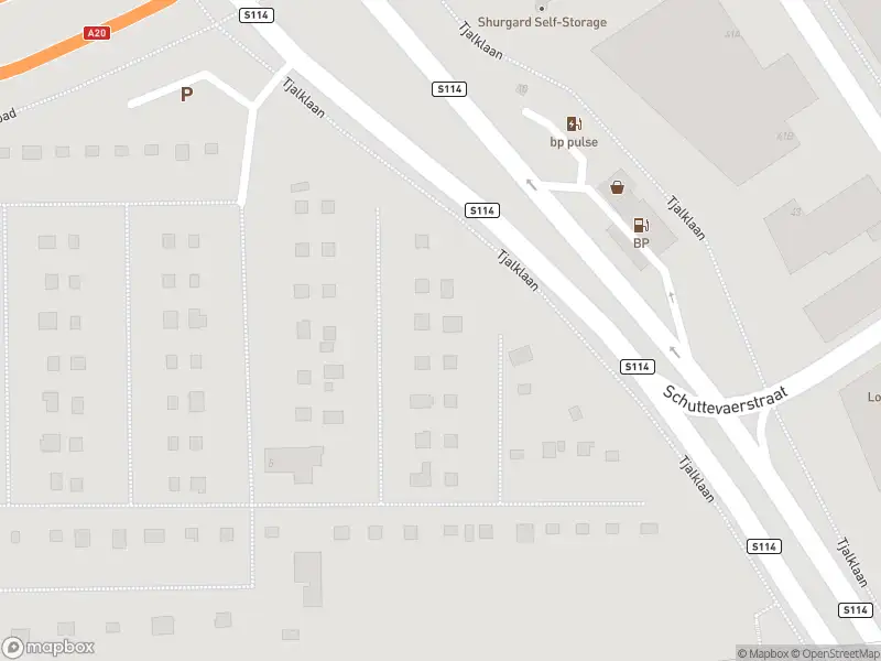 Ambulance met grote spoed naar de Tjalklaan in Rotterdam