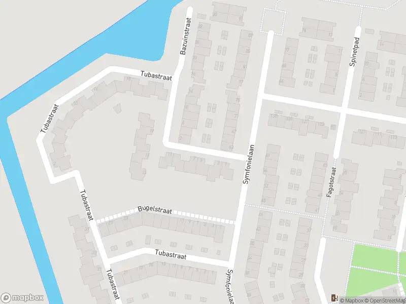 Ambulance met grote spoed naar de Bazuinstraat in Spijkenisse