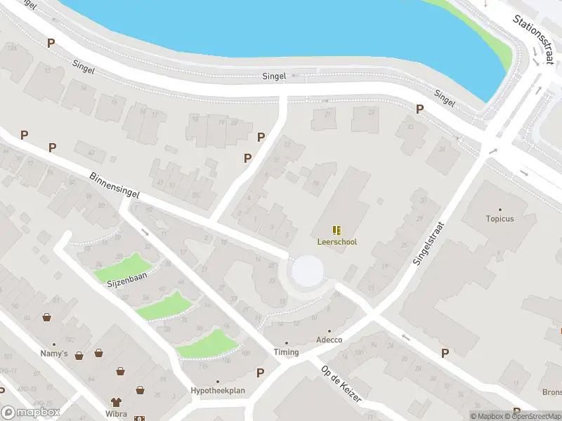 Politie naar de Singel in Deventer vanwege personen te water