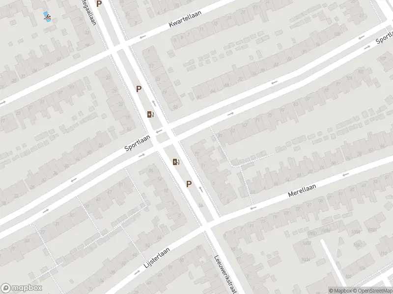 Ambulance met gepaste spoed naar de Sportlaan in Vlaardingen