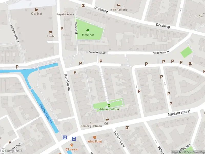 Brandweer met gepaste spoed naar de Adelaarhof in Utrecht