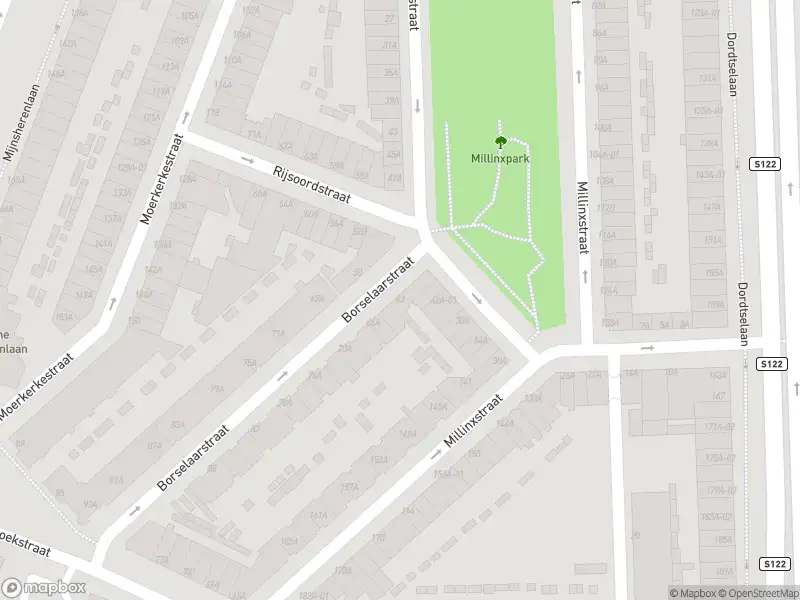 Ambulance met grote spoed naar de Borselaarstraat in Rotterdam