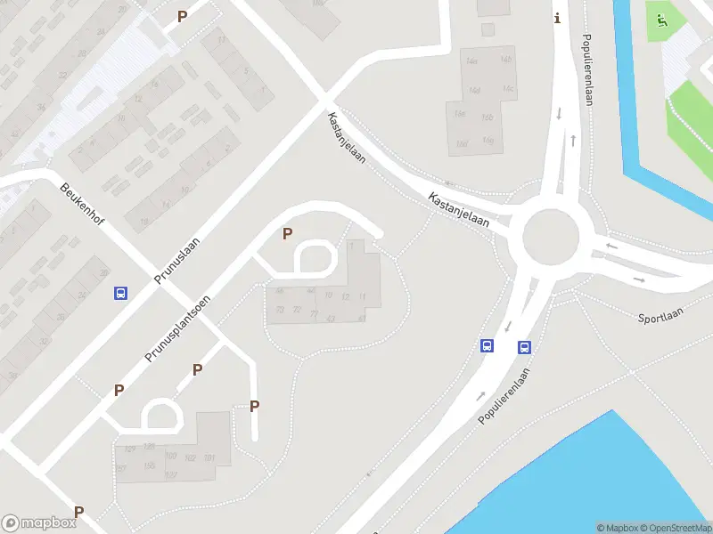 Ambulance met gepaste spoed naar de Prunusplantsoen in Ridderkerk