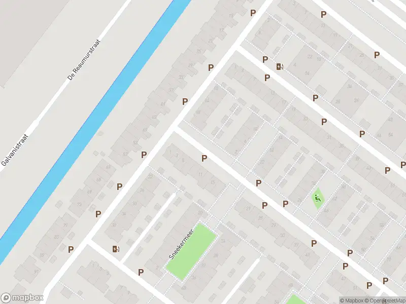 Ambulance met grote spoed naar de Veersemeer in Zoetermeer