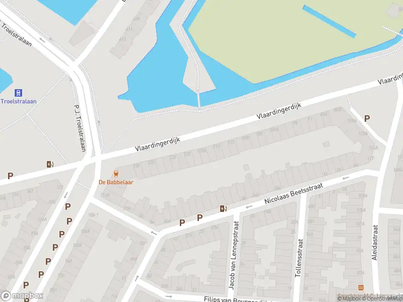 Ambulance met gepaste spoed naar de Vlaardingerdijk in Schiedam