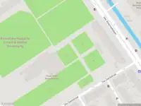 Ambulance met grote spoed naar de Breitnerlaan in 's-Gravenhage