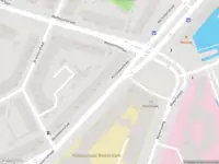 Ambulance met grote spoed naar de Rochussenstraat in Rotterdam