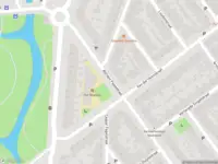 Ambulance met grote spoed naar de Westplantsoen in Delft