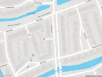 Politie met grote spoed naar de Zuiderdreef in Bergen op Zoom vanwege steekincident