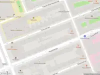 Ambulance met grote spoed naar de 's-Gravesandeplein in Amsterdam