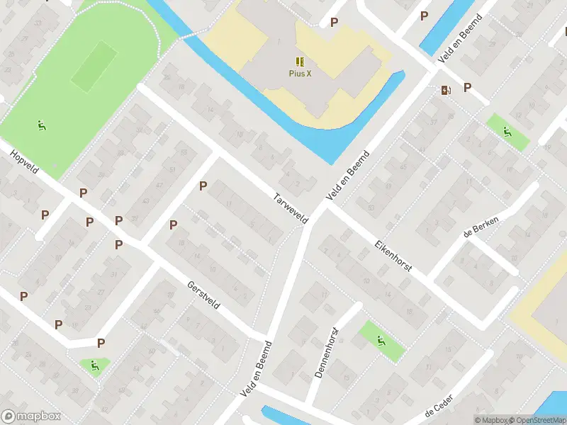 Ambulance met grote spoed naar de Tarweveld in Bergschenhoek