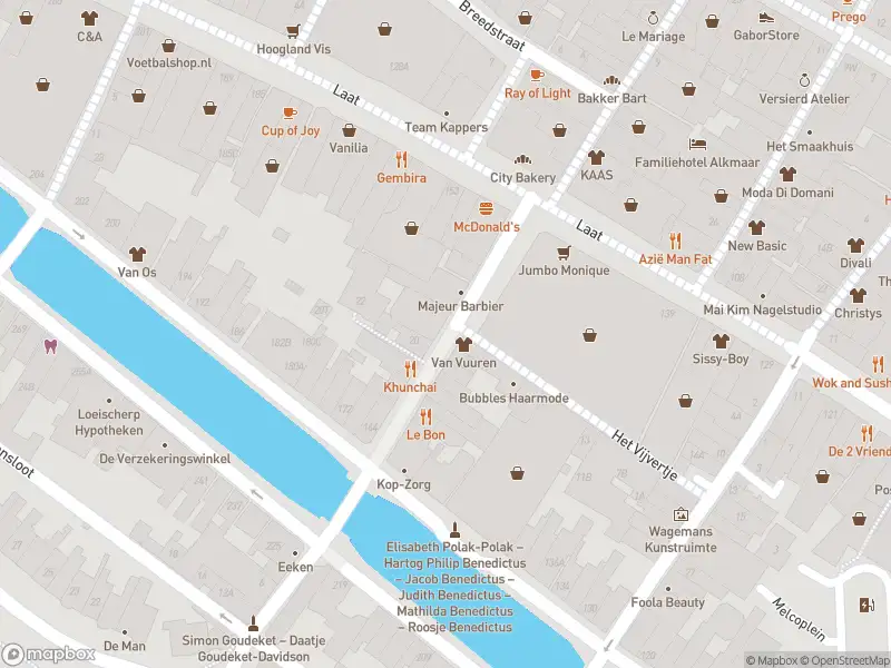 Ambulance met gepaste spoed naar de Ridderstraat in Alkmaar