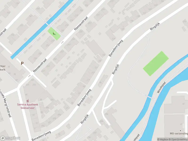 Ambulance met gepaste spoed naar de Benedenrijweg in Ridderkerk